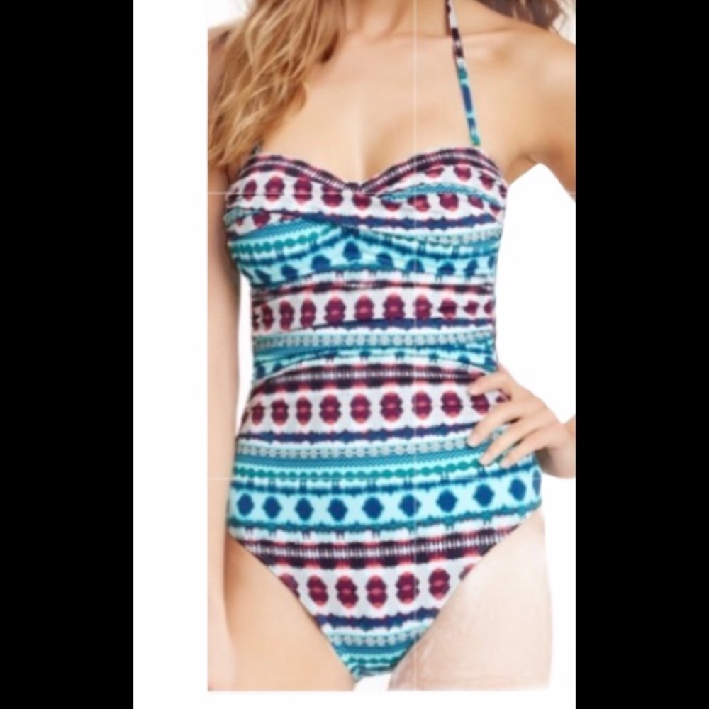 La Blanca Swimwear Twist Bandeau One-Piece size 12